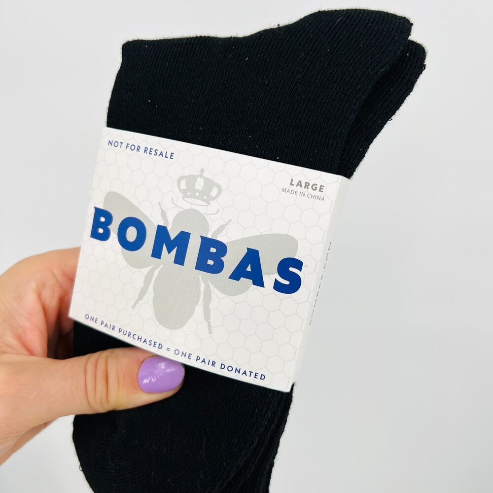 NEW Bombas Black Crew Socks With Gray Varsity Stripes Size Large - Picture 3 of 4